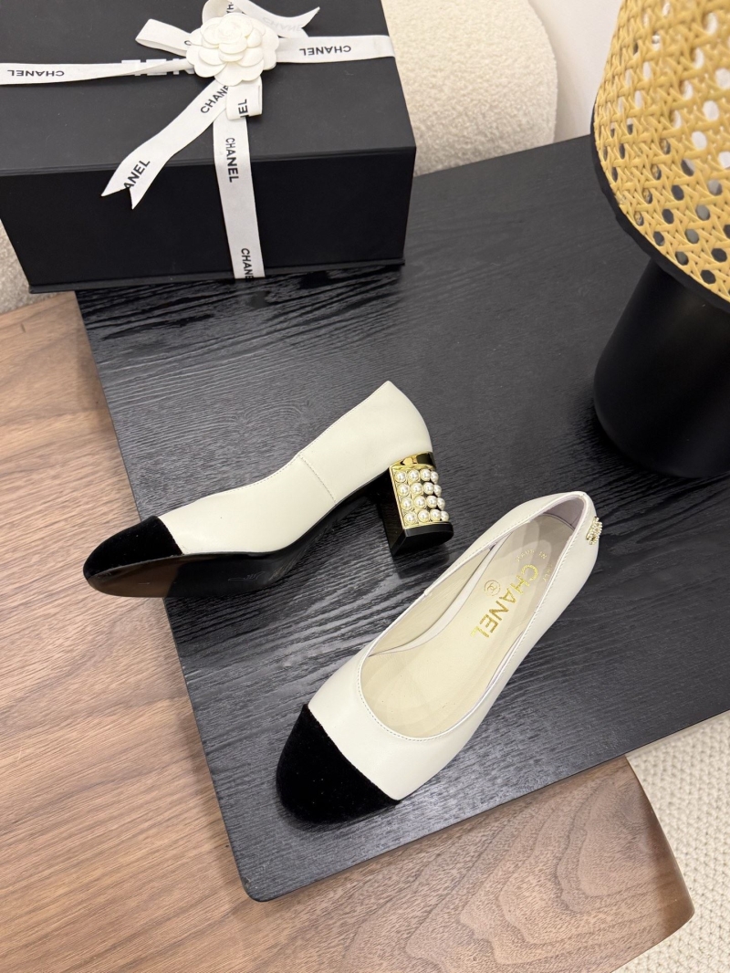 Ch**el heeled shoes